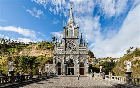 The Sanctuary of Las Lajas: A Miraculous Journey Through Colombian Architecture and Faith!