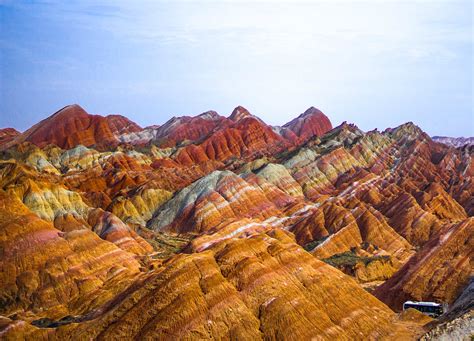  Colorful Danxia Rainbow Mountains - Experience Geology's Technicolor Dream!