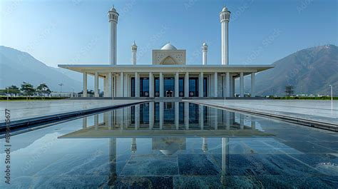 Faisal Mosque: Majestic Symbol of Faith and Architectural Brilliance!