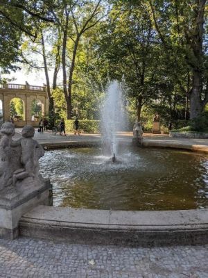 The Volkspark Friedrichshain: A Verdant Oasis and Berlin History Hotspot!